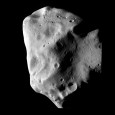 Die Europäische Raumsonde Rosetta hat einen weiteren Meilenstein auf ihrer Reise zum Kometen Churyumov-Gerasimenko erreicht: Am 10. Juli 2010 um 17.45 Uhr Mitteleuropäischer Sommerzeit (MESZ) flog der Orbiter bei seiner […]